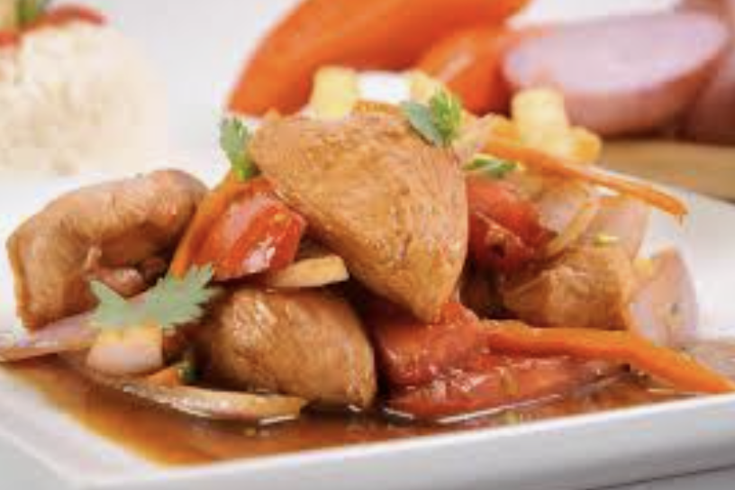 Pollo Saltado